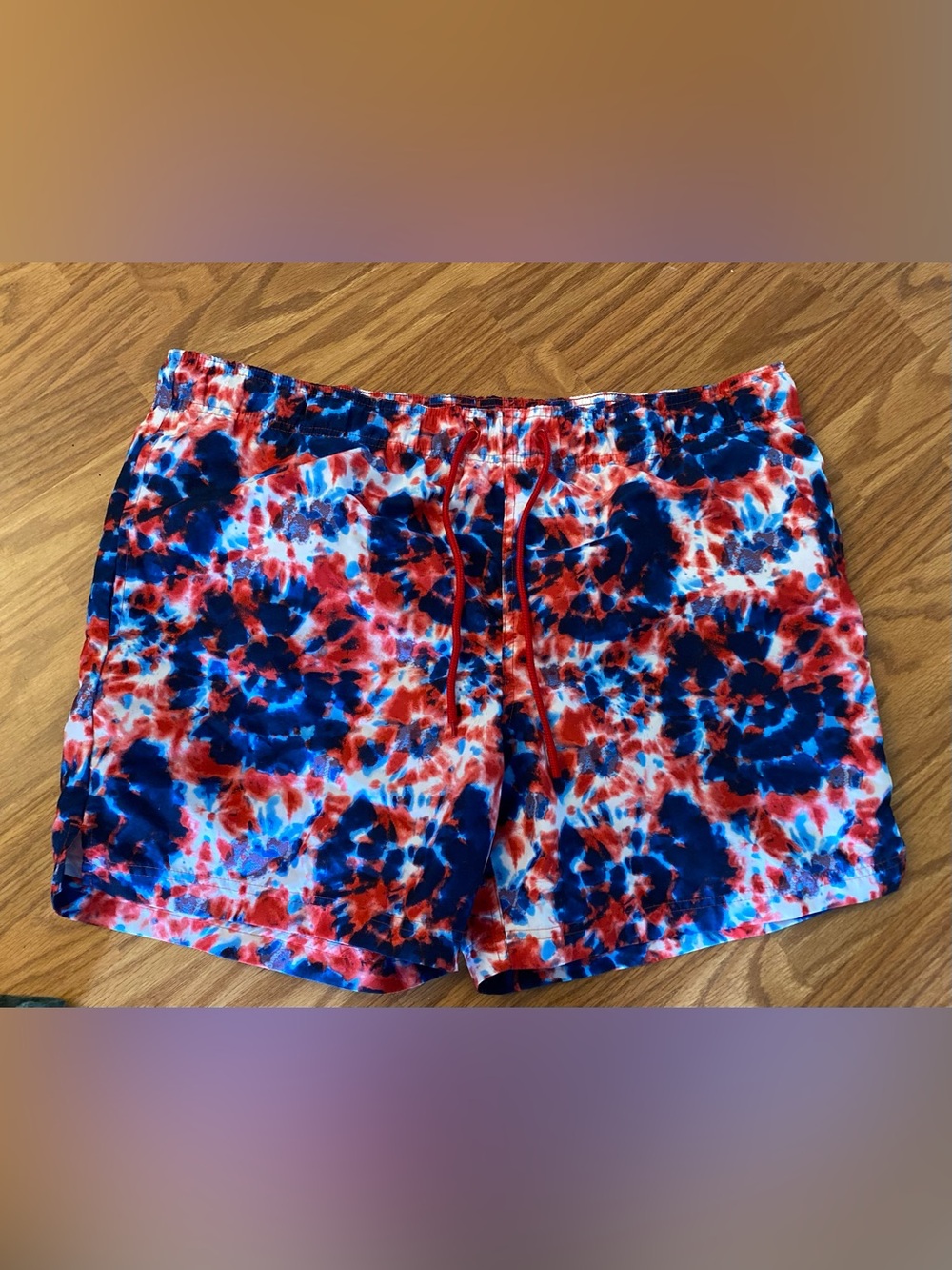 Swim trunks / shorts